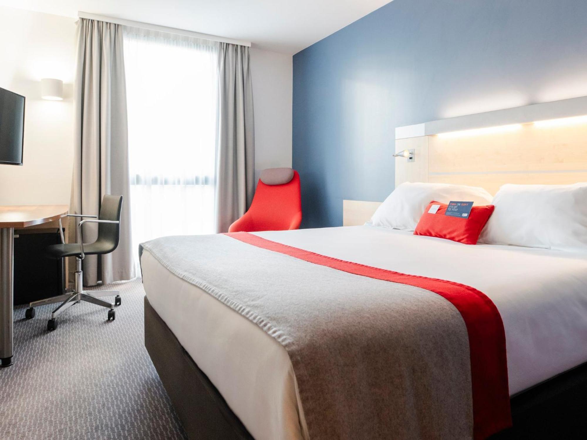 Holiday Inn Express Saint-Nazaire By Ihg Екстер'єр фото